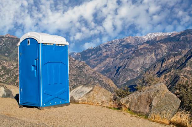 Portable Toilet Options We Offer in Petersburg, WV