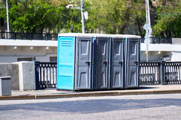 Best Luxury portable toilet rental  in Petersburg, WV